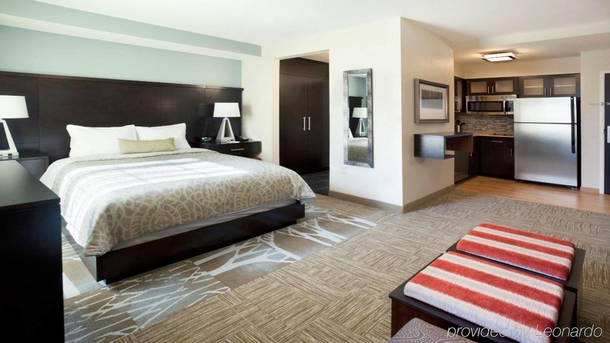 Staybridge Suites Anaheim At The Park By Ihg Exterior foto